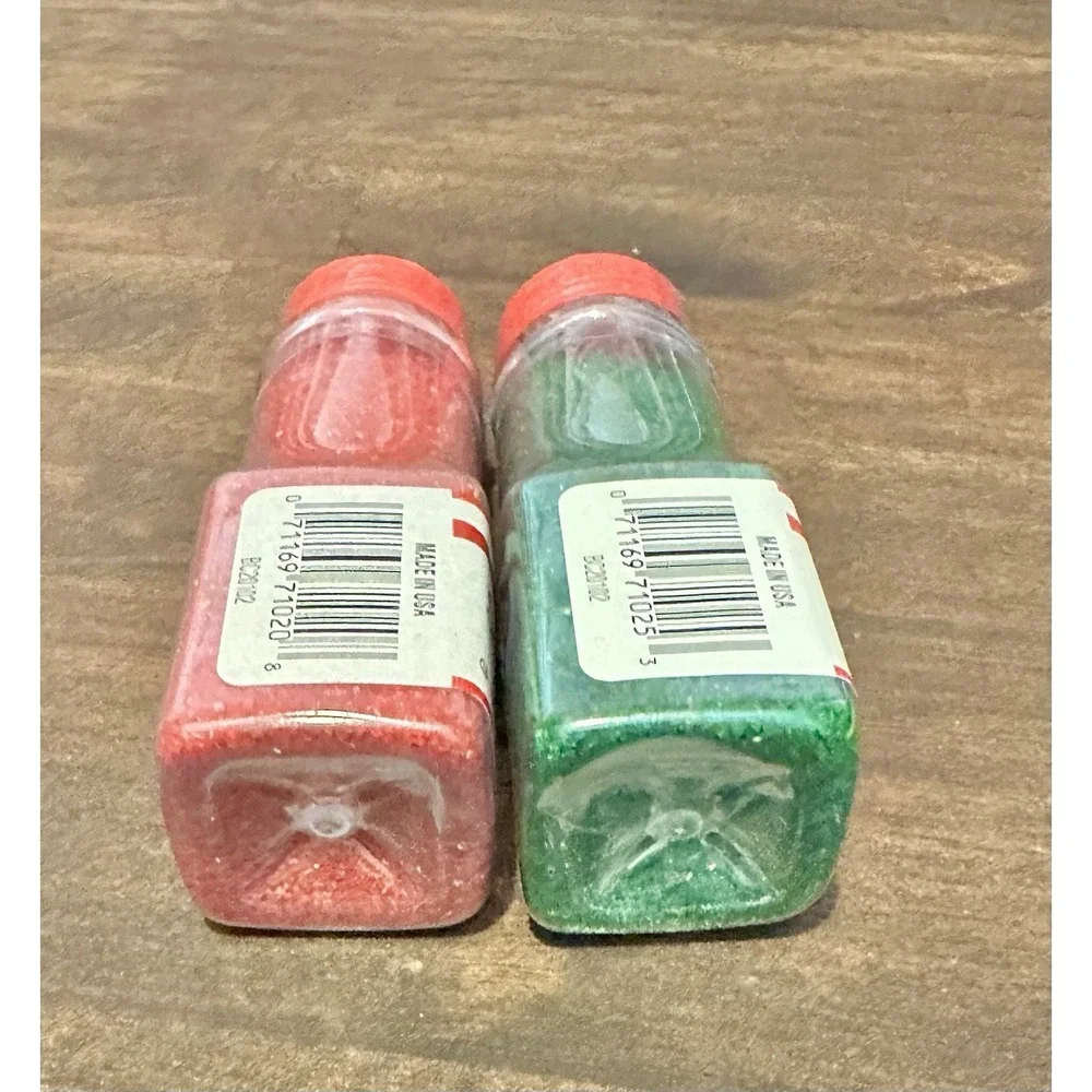 Betty Crocker Sugar Sprinkles Red and Green Size of ea.bt‎ 2.25 oz 63.8g USA NEW